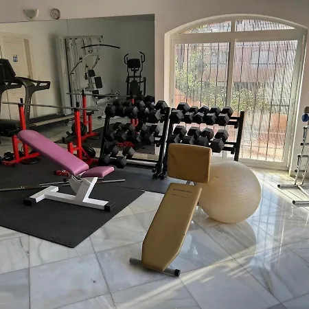 Apartment Fantastic Townhouse Nueva Andalucia,