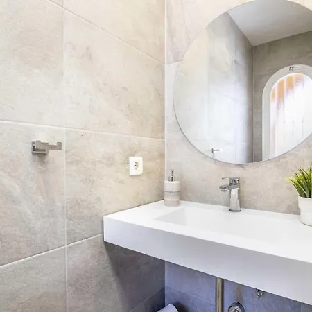 Fantastic Townhouse Nueva Andalucia, *